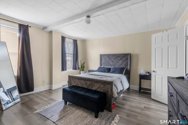 $500,000 | 97 Pleasant Street, Enfield, CT 06082