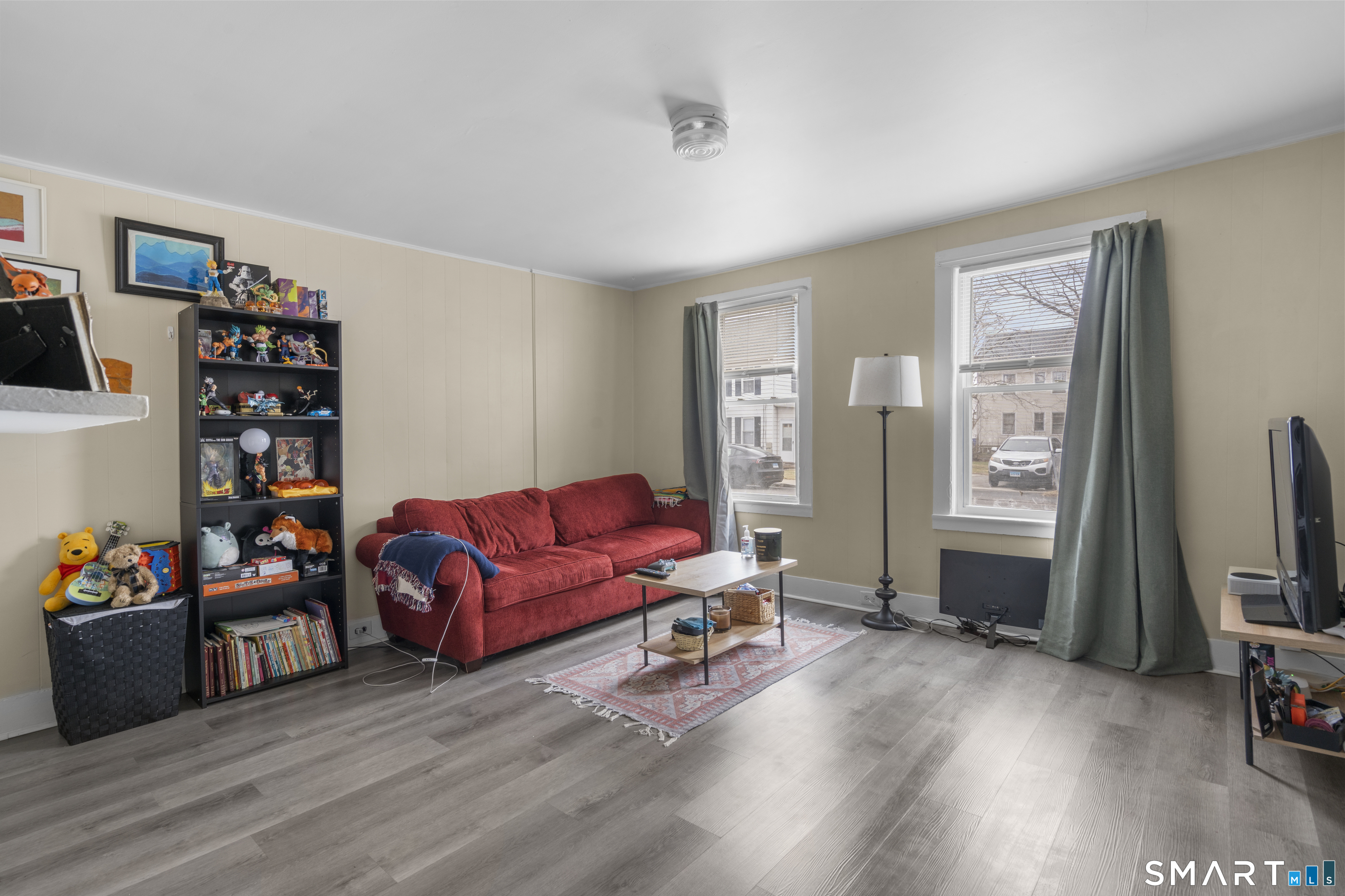 97 Pleasant Street Enfield, CT 06082 - Photo 7 of 18