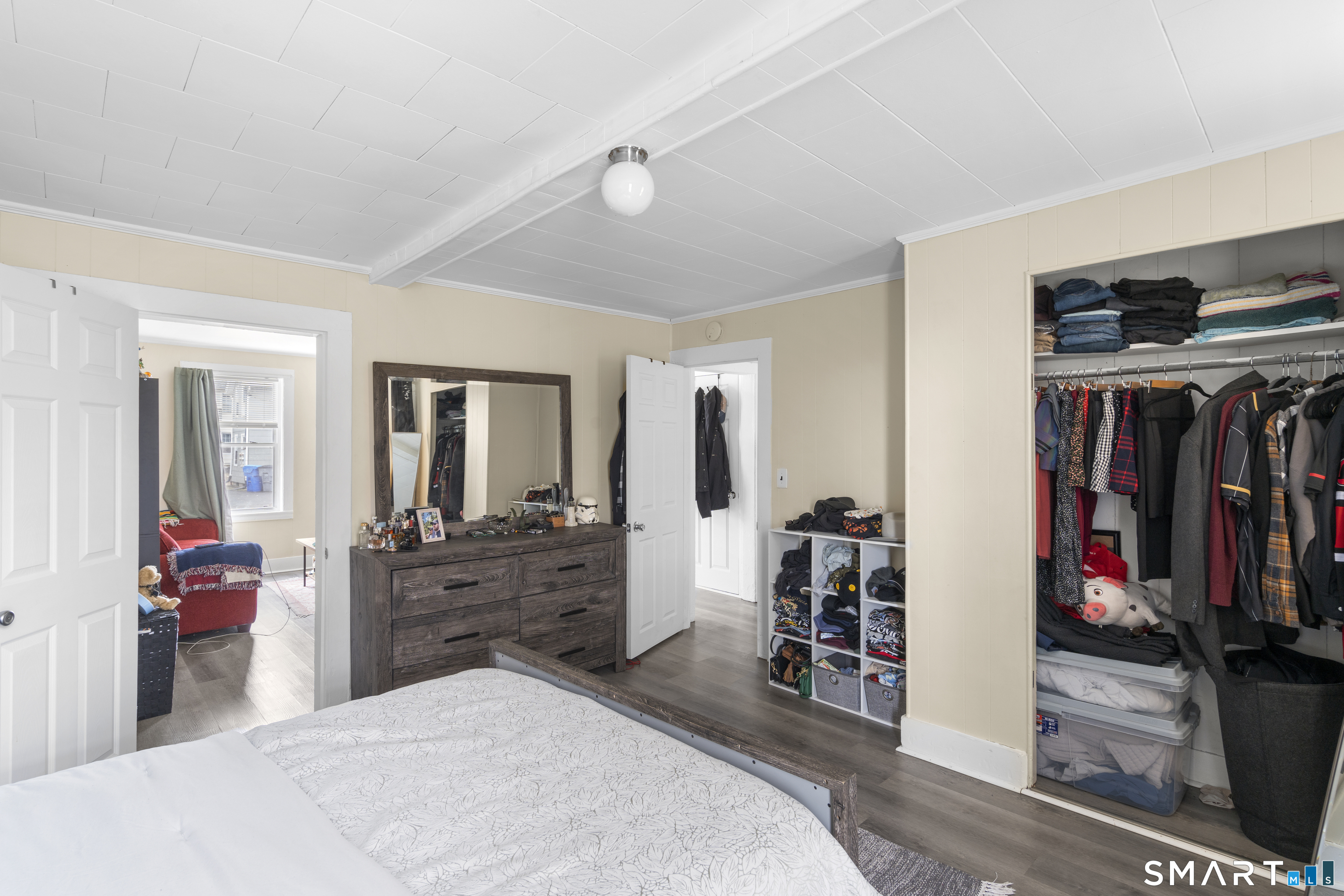 97 Pleasant Street Enfield, CT 06082 - Photo 8 of 18