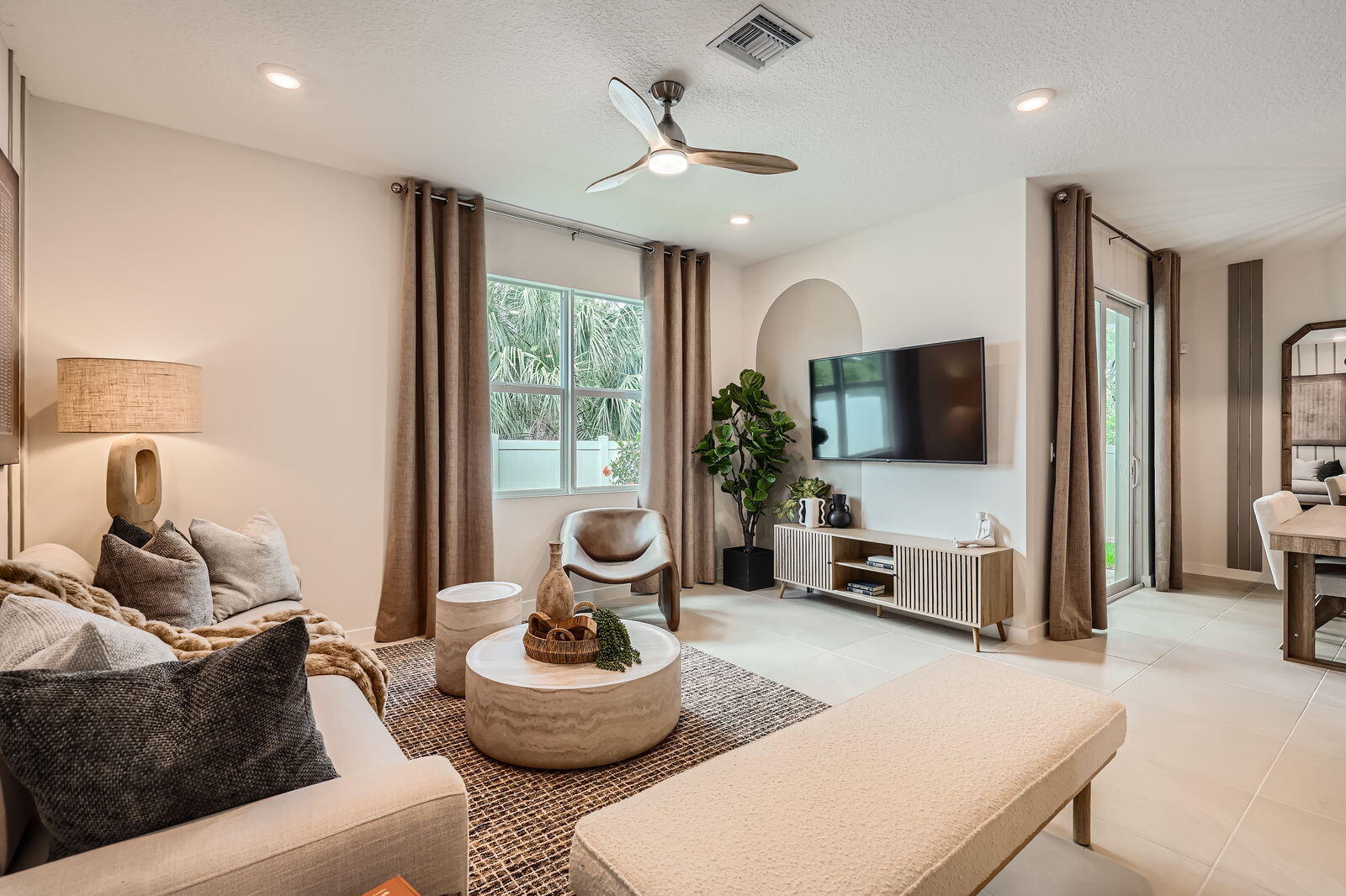 5367 Southeast Cable Drive Stuart, FL 34997 - Photo 7 of 30 5383 SE Cable Drive - Web Quality - 010