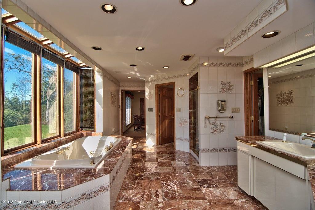 106 Old Field Road Clarks Summit, PA 18411 - Photo 42 of 92 Gallery Image 42