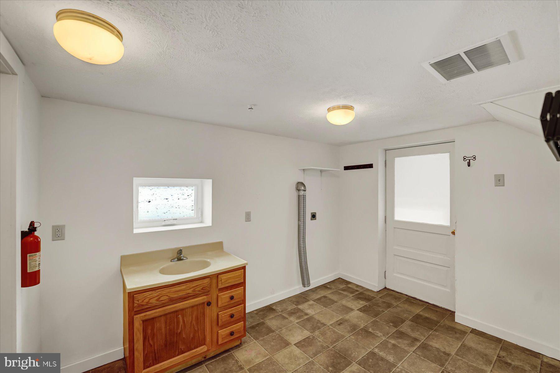 117 Dry Top Road Bellefonte, PA 16823 - Photo 12 of 44 Gallery Image 12