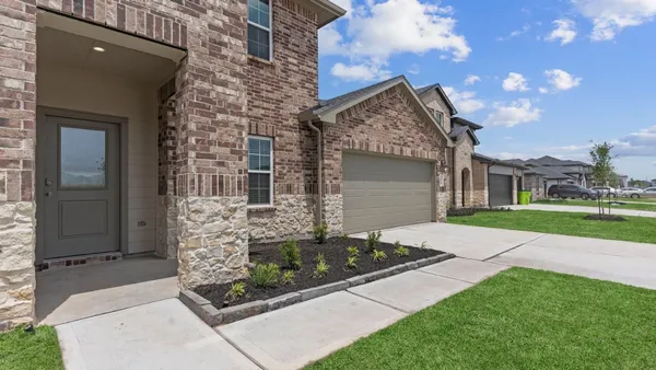 $429,990 | 6119 Cherry Mdws Street, Rosenberg, TX 77469