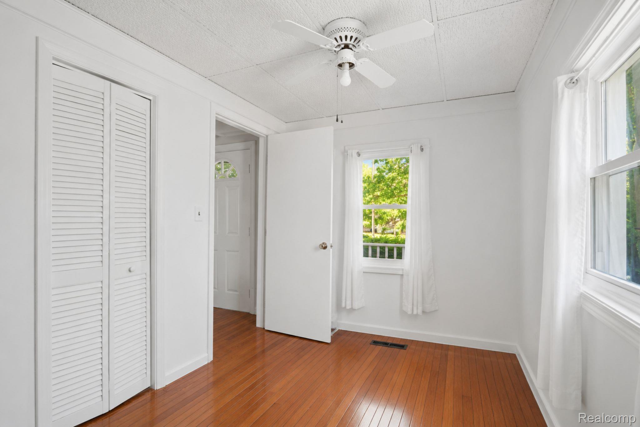 208 Flushing Street Gaines, MI 48436 - Photo 14 of 38
