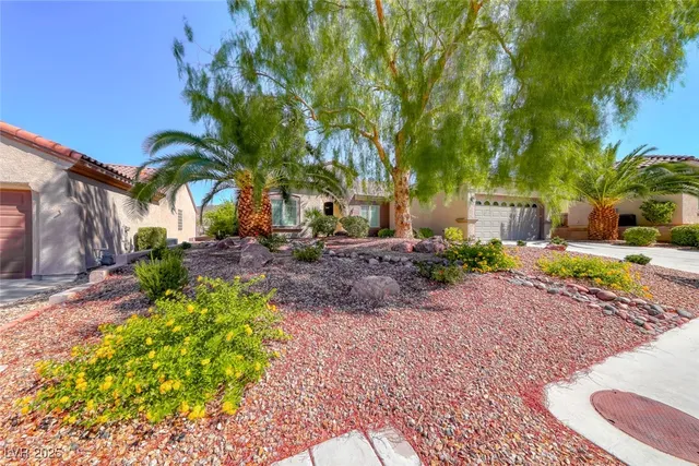 $545,000 | 2218 Sandstone Cliffs Drive, Henderson, NV 89044
