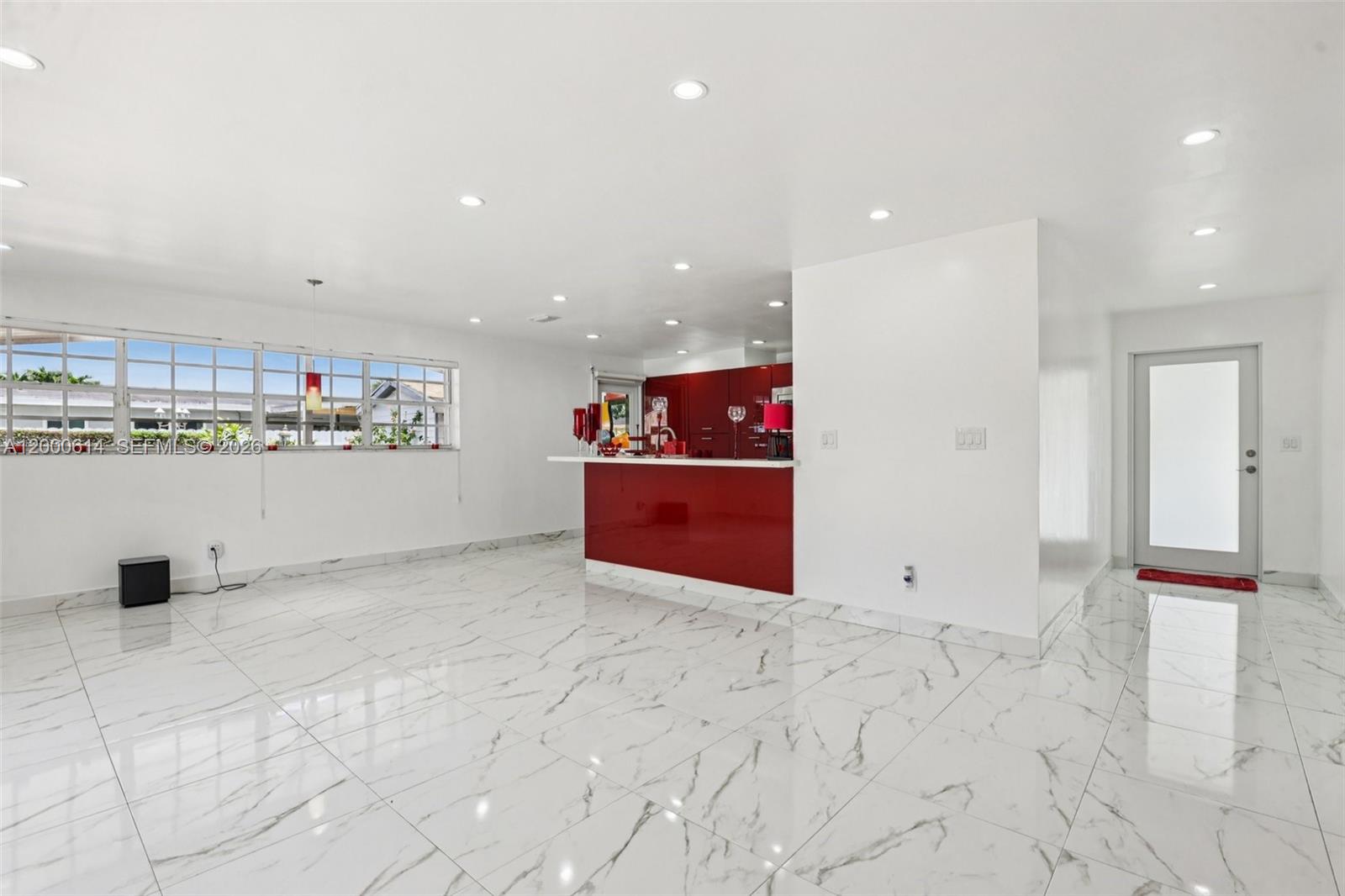 1900 Southwest 87th Court Miami, FL 33165 - Photo 4 of 44