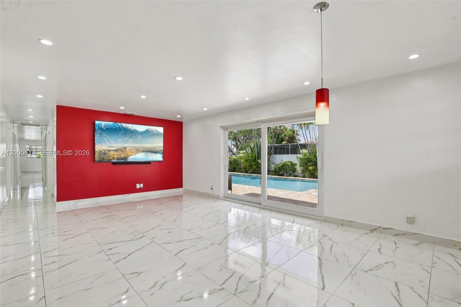 1900 Southwest 87th Court Miami, FL 33165 - Photo 9 of 44