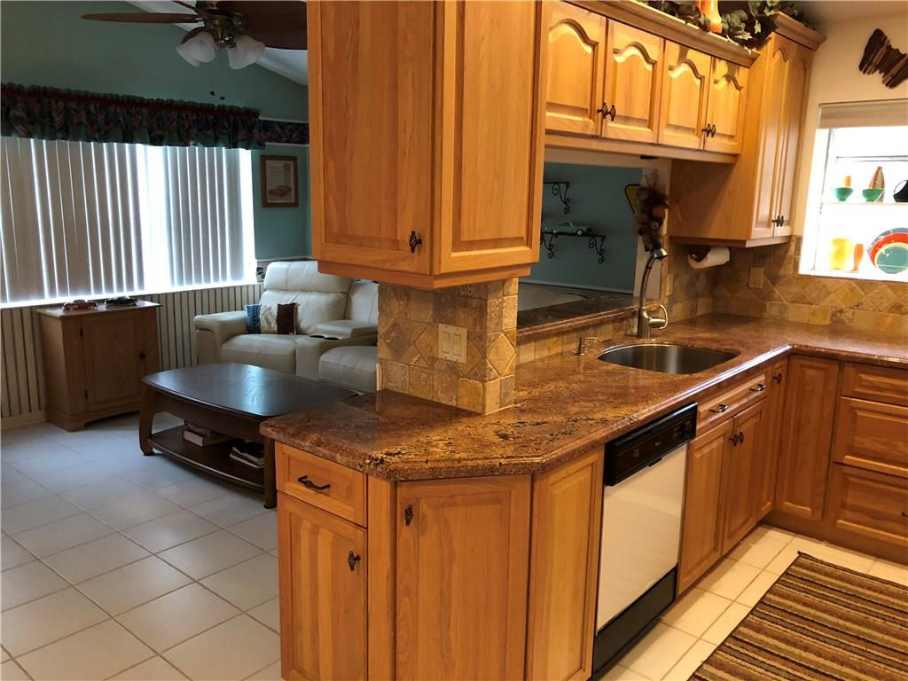 11136 Rios Road Boca Raton, FL 33498 - Photo 13 of 30 Photo 13