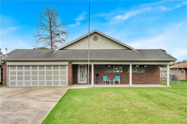 $274,000 | 111 Nu Street, Belle Chasse, LA 70037
