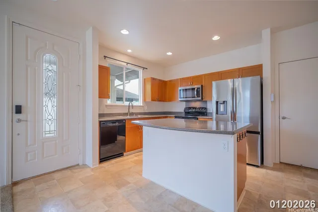 $3,900 | 414 Malamalama Street, Kapolei, HI 96707