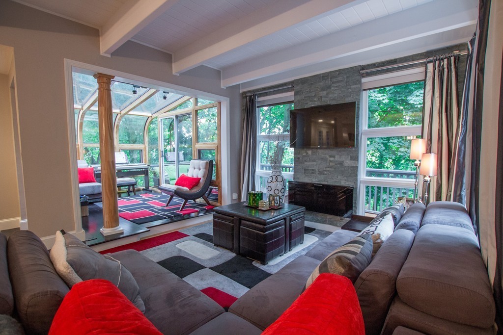 34 Brantwood Road Arlington, MA 02476 - Photo 5 of 25 Gallery Image 5