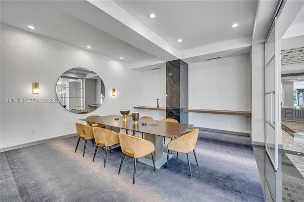 $5,300 | 11 Island Avenue, Unit 1105, Miami Beach, FL 33139