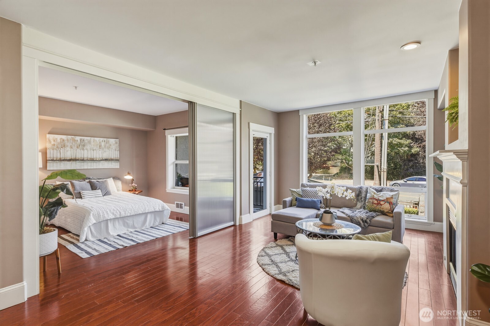 3221 Southwest Avalon Way, Unit 201 Seattle, WA 98126 - Photo 14 of 35