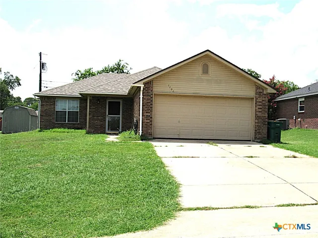 $199,900 | 1104 North Blair Street, Belton, TX 76513