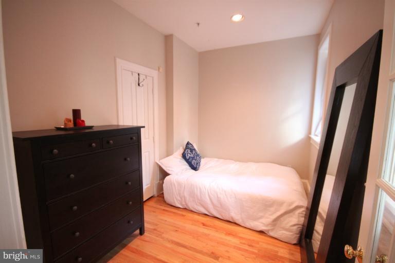 1807 California Street Northwest, Unit 101 Washington, DC 20009 - Photo 2 of 27 Bedroom