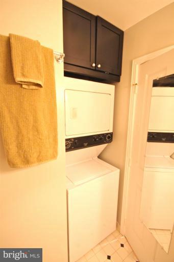 1807 California Street Northwest, Unit 101 Washington, DC 20009 - Photo 19 of 27 Interior (General)