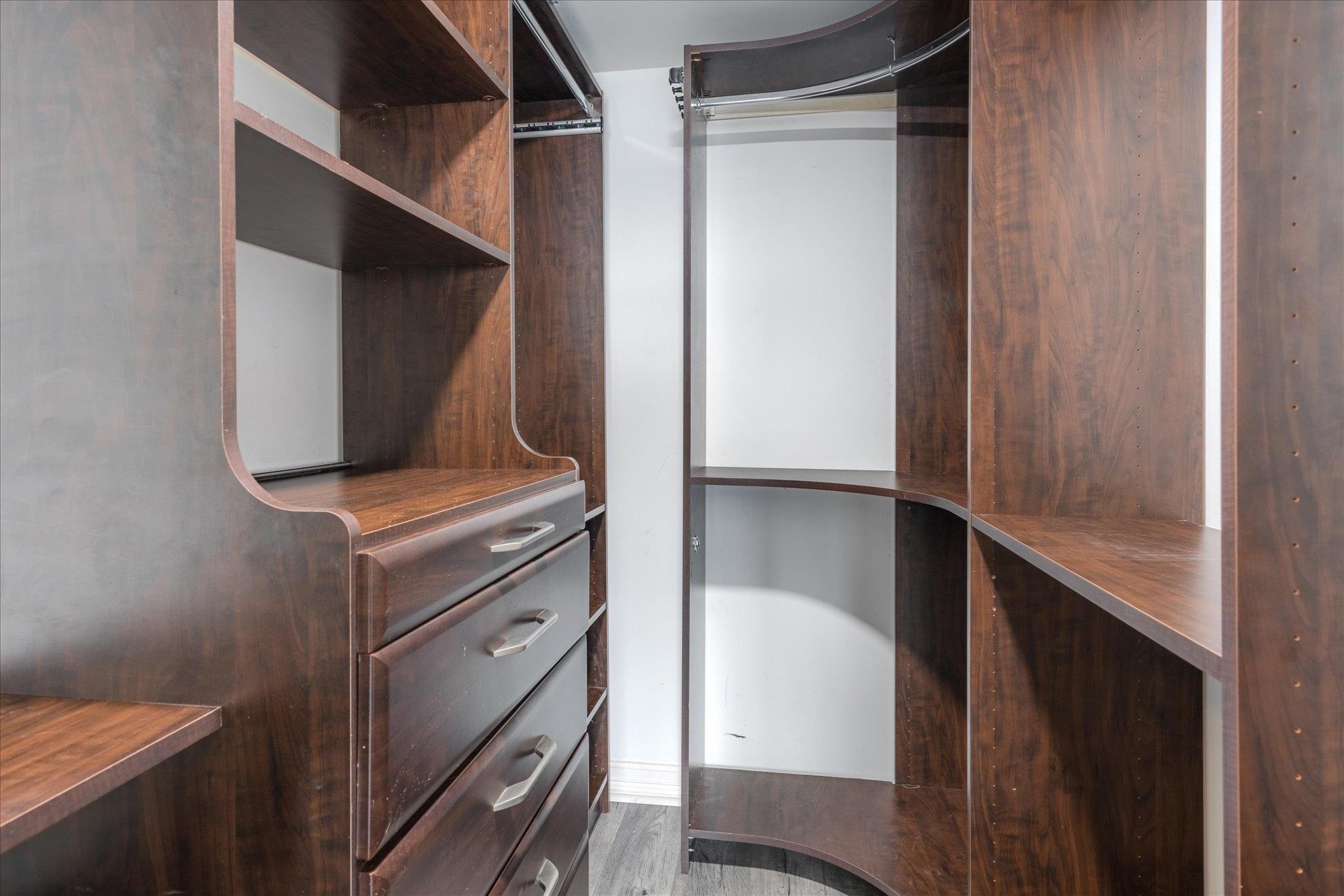655 Riverside Drive, Unit 904B Memphis, TN 38103 - Photo 26 of 39 a view of cabinets and wooden floor