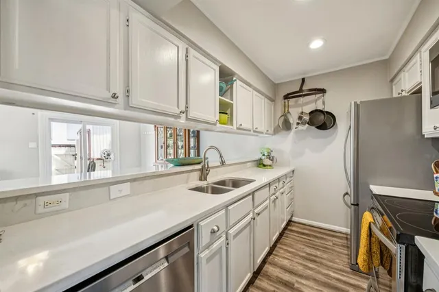 $1,900 | 7175 Fair Oaks Avenue, Unit 60, Dallas, TX 75231