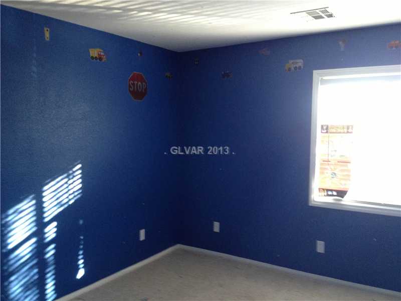 9468 Plover Falls Avenue Las Vegas, NV 89149 - Photo 5 of 10 Bedroom.