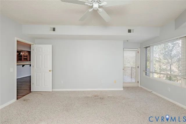 $229,900 | 301 Beacon Ridge Drive, Unit 304, Hopewell, VA 23860