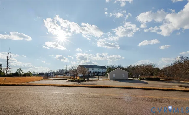 $229,900 | 301 Beacon Ridge Drive, Unit 304, Hopewell, VA 23860