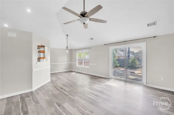 $2,300 | 175 Salt Landing Circle, Savannah, GA 31405