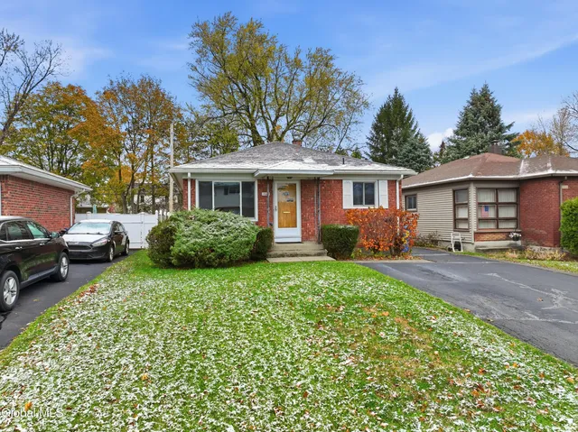 $259,999 | 133 Ramsey Place, Albany, NY 12209