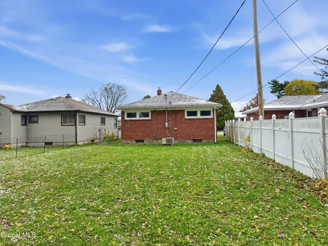 $259,999 | 133 Ramsey Place, Albany, NY 12209