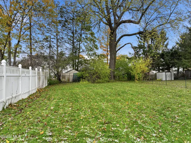 $259,999 | 133 Ramsey Place, Albany, NY 12209