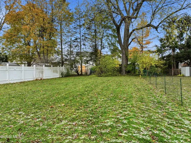 $259,999 | 133 Ramsey Place, Albany, NY 12209