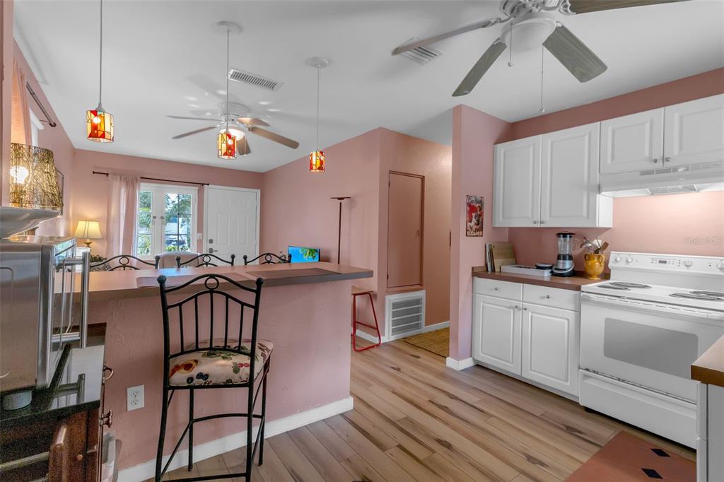 1817 6th Street Sarasota, FL 34236 - Photo 38 of 63