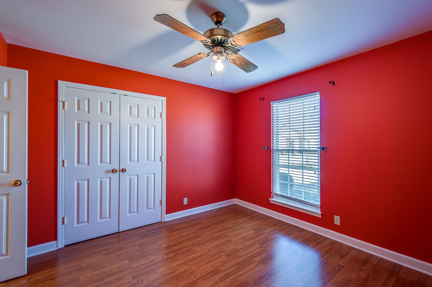 1307 General George Patton Road Nashville, TN 37221 - Photo 22 of 31 an empty room with windows and fan
