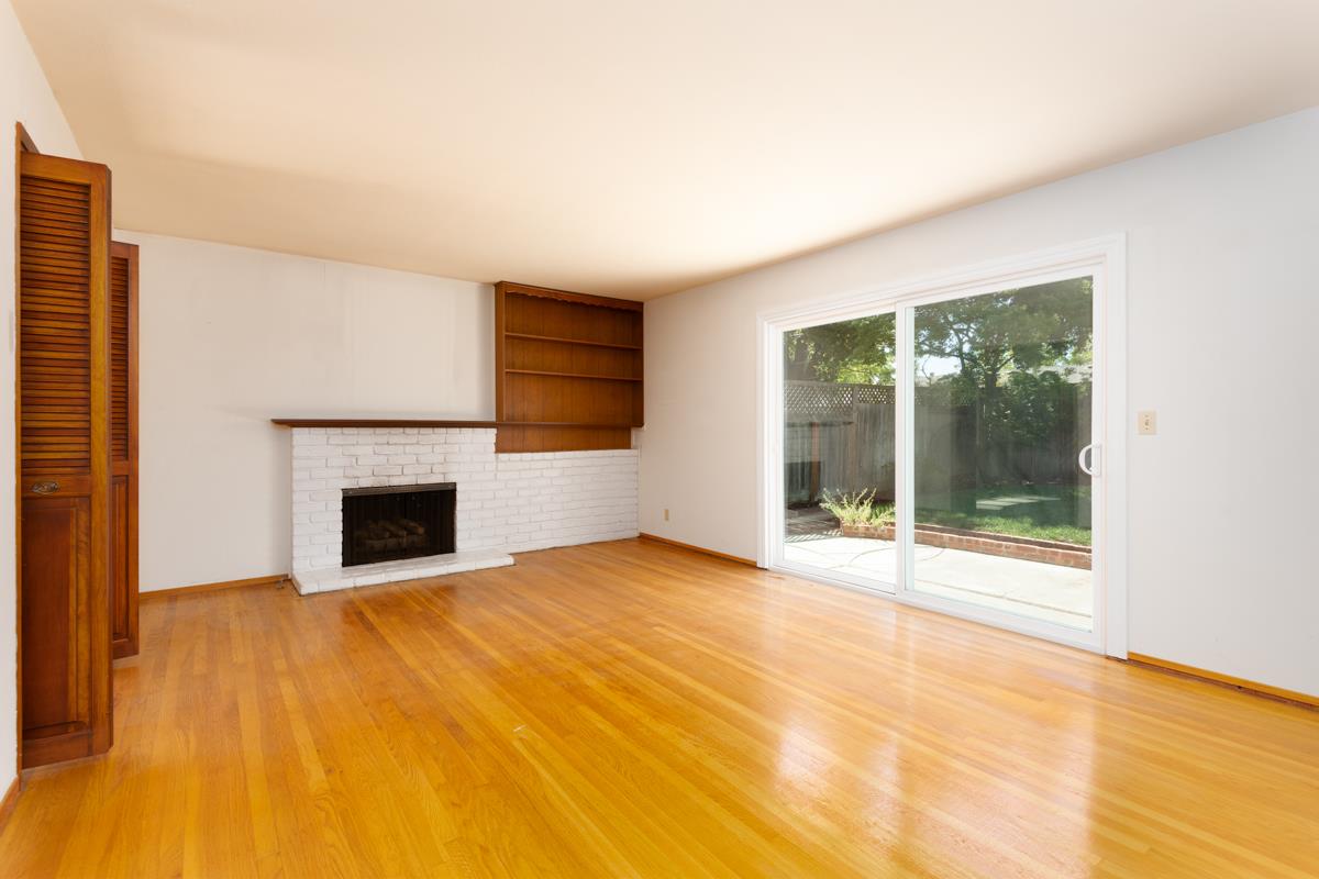 7556 Bollinger Road Cupertino, CA 95014 - Photo 4 of 19 Gallery Image 4