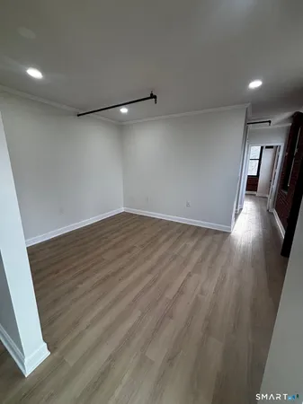 $1,700 | 222 Williams Street East, Unit 311, Glastonbury, CT 06033