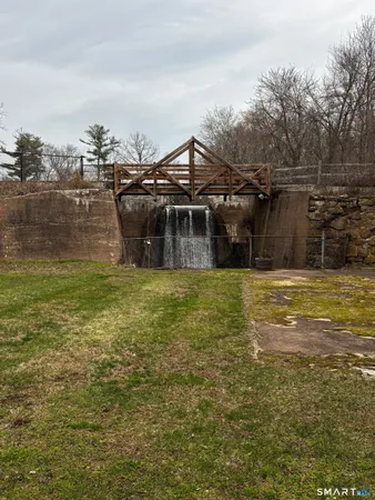 $1,750 | 222 Williams Street East, Unit 311, Glastonbury, CT 06033