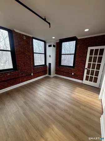 $1,750 | 222 Williams Street East, Unit 311, Glastonbury, CT 06033