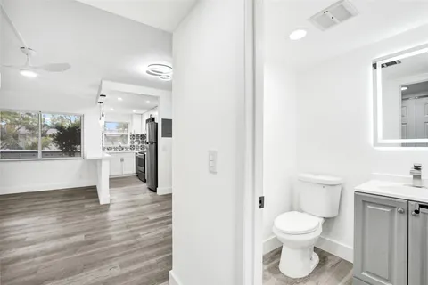 $114,999 | 1425 Arthur Street, Unit 202A, Hollywood, FL 33020