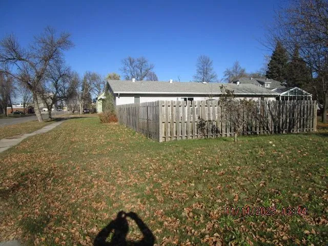 $249,900 | 323 3rd Avenue South, Wahpeton, ND 58075