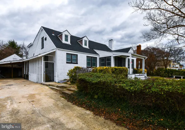 $3,945 | 3802 Cedar Drive, Suitland, MD 20746