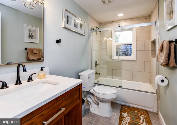 $3,945 | 3802 Cedar Drive, Suitland, MD 20746