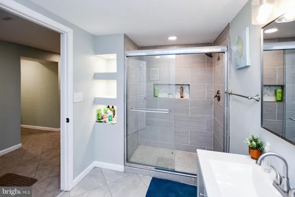 $3,945 | 3802 Cedar Drive, Suitland, MD 20746