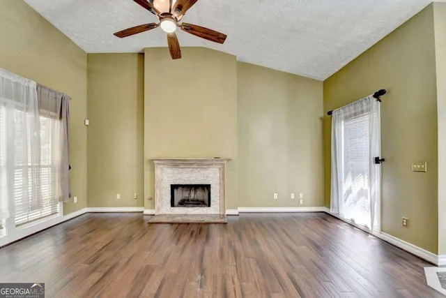 $2,300 | 2915 White Blossom Lane, Suwanee, GA 30024