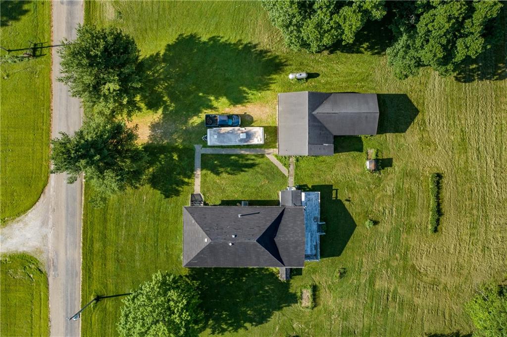 2734 South Vickrey Road Gosport, IN 47433 - Photo 4 of 43