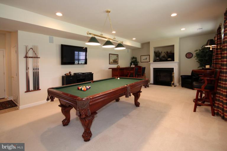 4513 Rhett Lane Fairfax, VA 22030 - Photo 11 of 30 Interior (General)