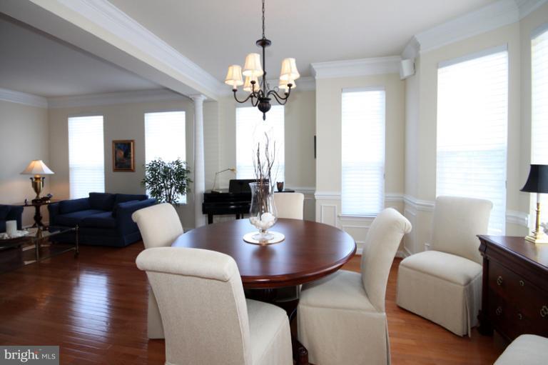 4513 Rhett Lane Fairfax, VA 22030 - Photo 9 of 30 Dining Room