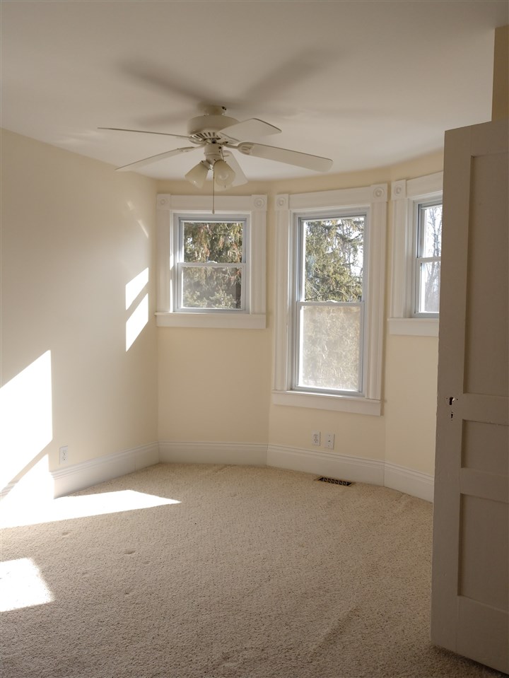 8925 Webster Road Freeland, MI 48623 - Photo 16 of 35