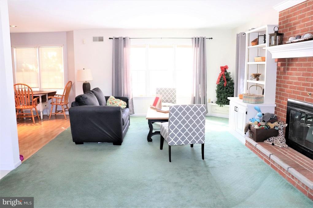 1117 Suffolk Drive Lititz, PA 17543 - Photo 11 of 47 Family Room