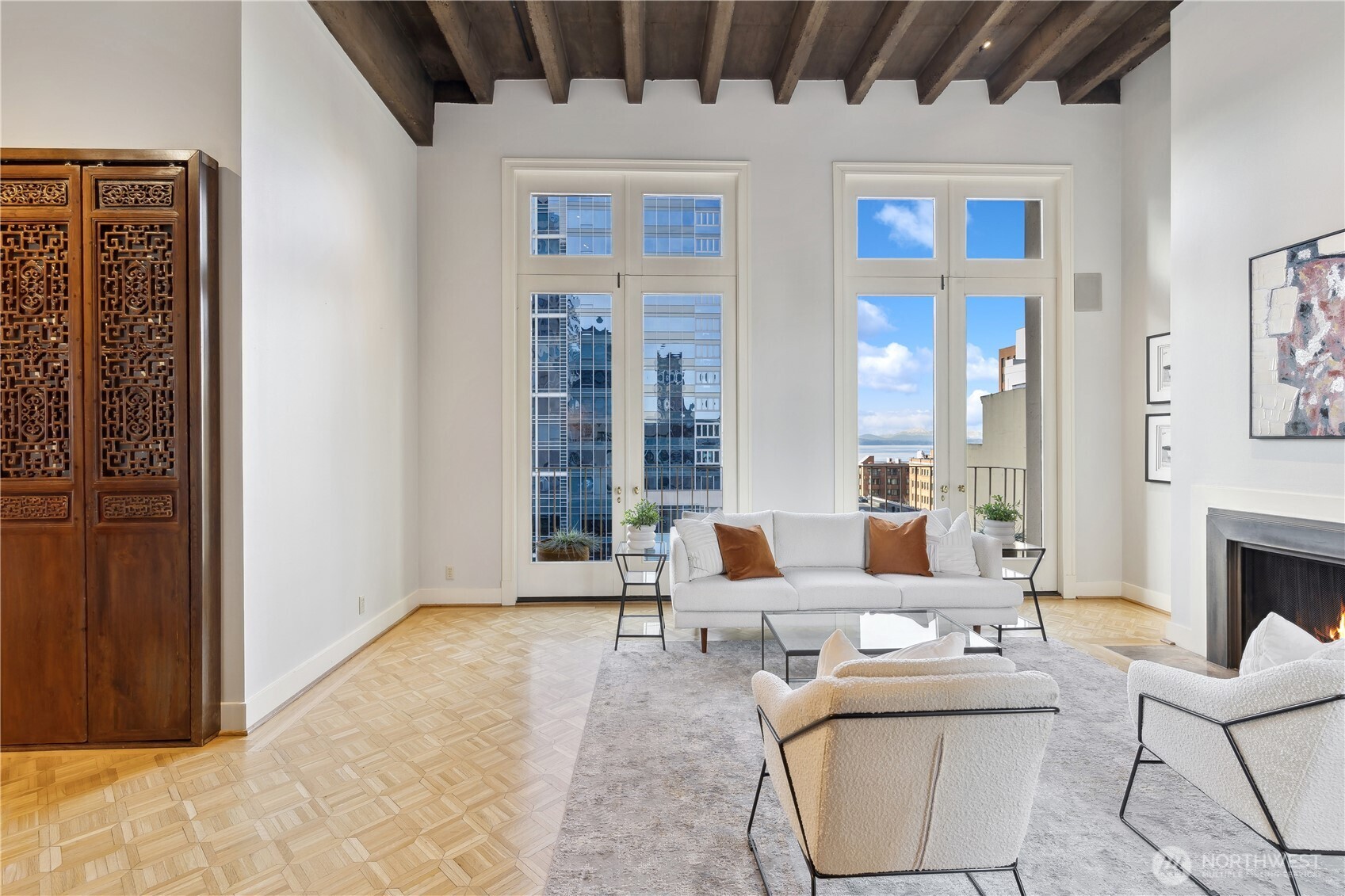 1519 3rd Avenue, Unit 801 Seattle, WA 98101 - Photo 2 of 24