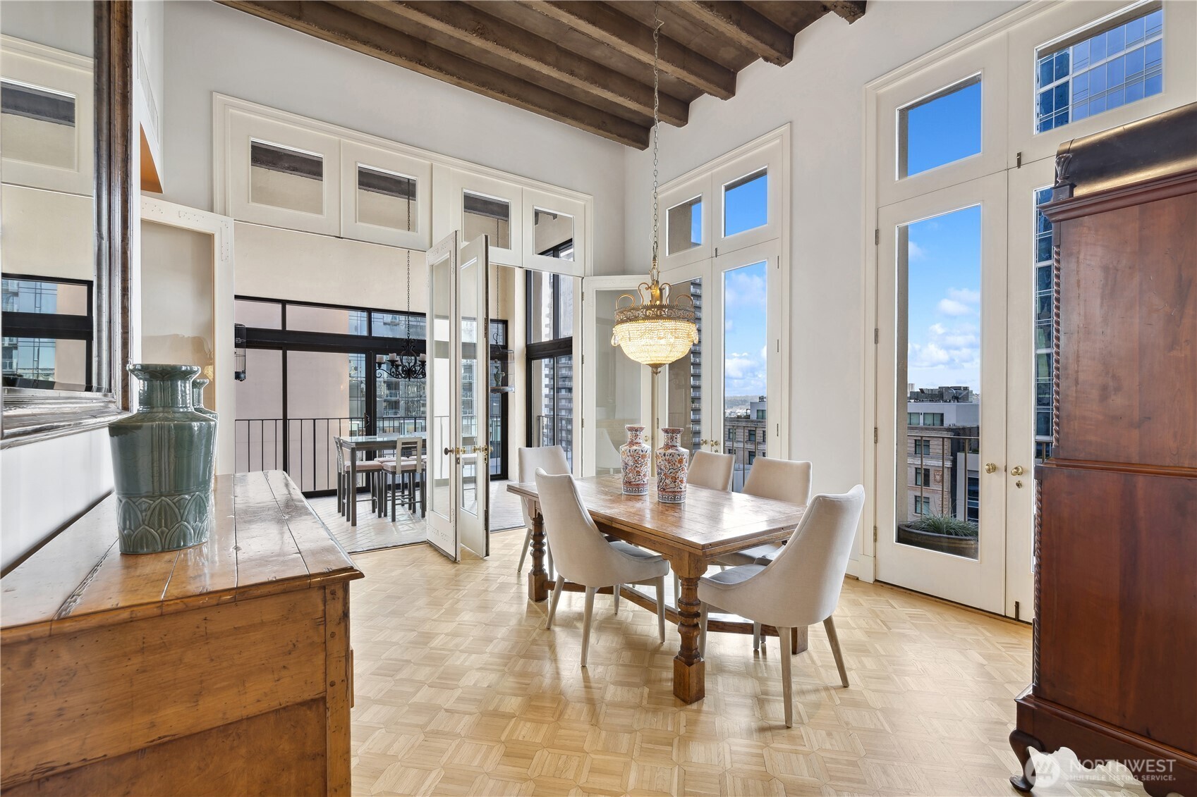 1519 3rd Avenue, Unit 801 Seattle, WA 98101 - Photo 8 of 24