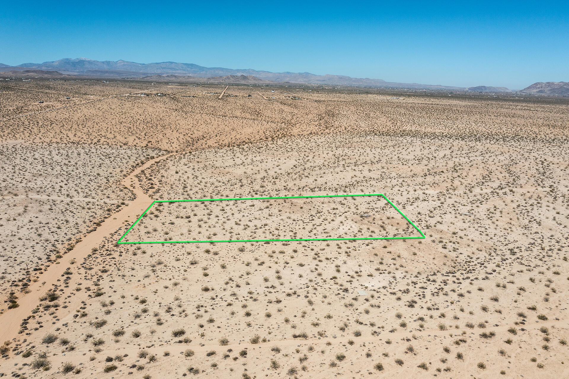 102 Venus Street Joshua Tree, CA 92252 - Photo 13 of 19 DJI_0869
